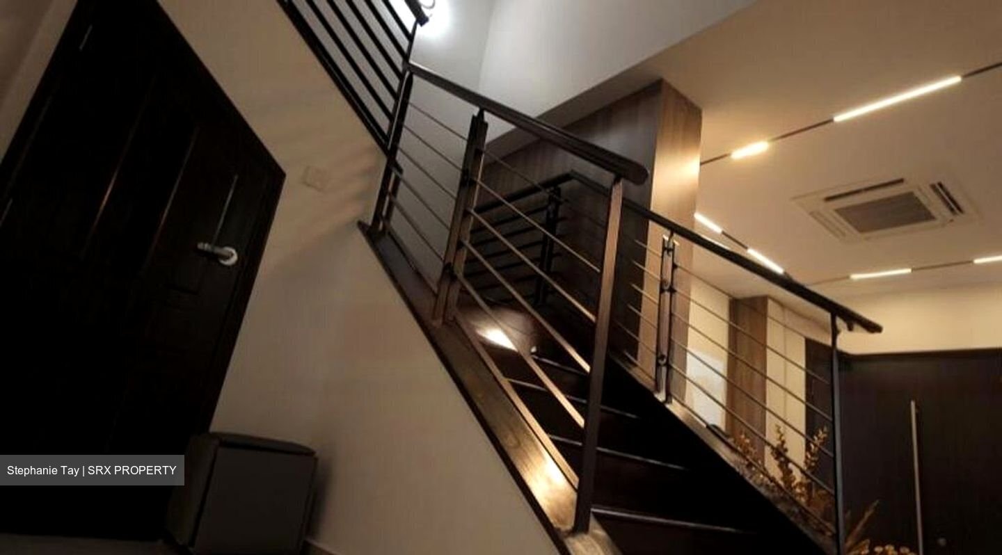 Hougang Avenue 8 (D19), Terrace #456225041